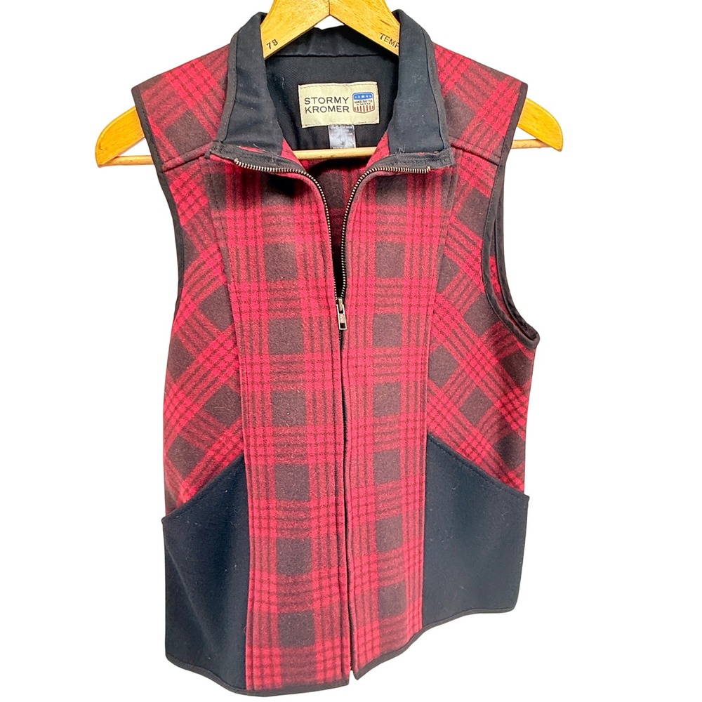 Stormy Kromer Vest Womens Medium Red Black Plaid Wool Blend Full Zip